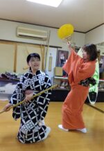 藤間知枝・日本舞踊稽古場は今「平成３年度・ゆかた会」の稽古で佳境を迎えています。